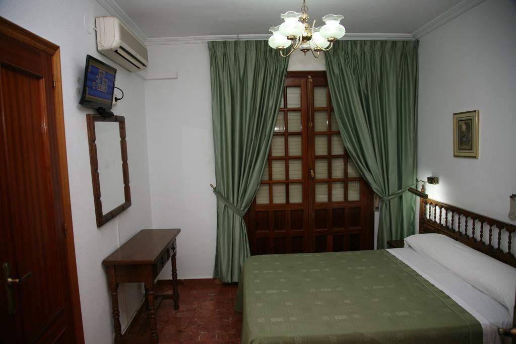 Hostal Santa Barbara Socuéllamos Exterior foto